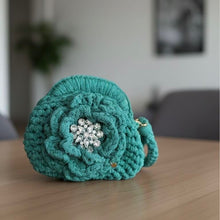 Load image into Gallery viewer, MINI CLUTCH DIVA