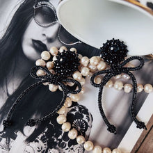 Load image into Gallery viewer, Black Coquette Lazo