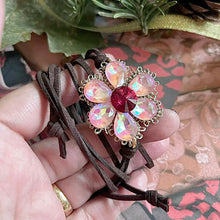 Load image into Gallery viewer, Flower Chocker - Frivolité